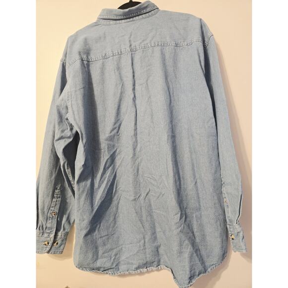 Women's Sz L Denim Shirt by Outrageous Sports Cats Over The Over Pocket Preppy - Picture 8 of 8